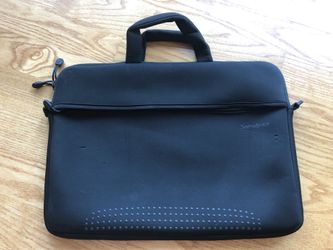 Samsonite Aramon NXT 15.6” laptop sleeve