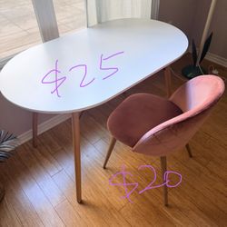 Table& Chair Set