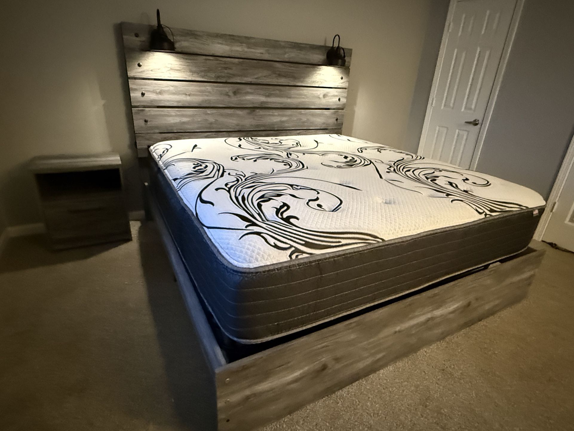 Truckload of Mattresses almost gone! Queen/Full/King/Twin