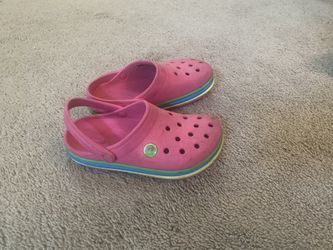 Youth crocs Size 13