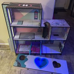LOL DOLL HOUSE