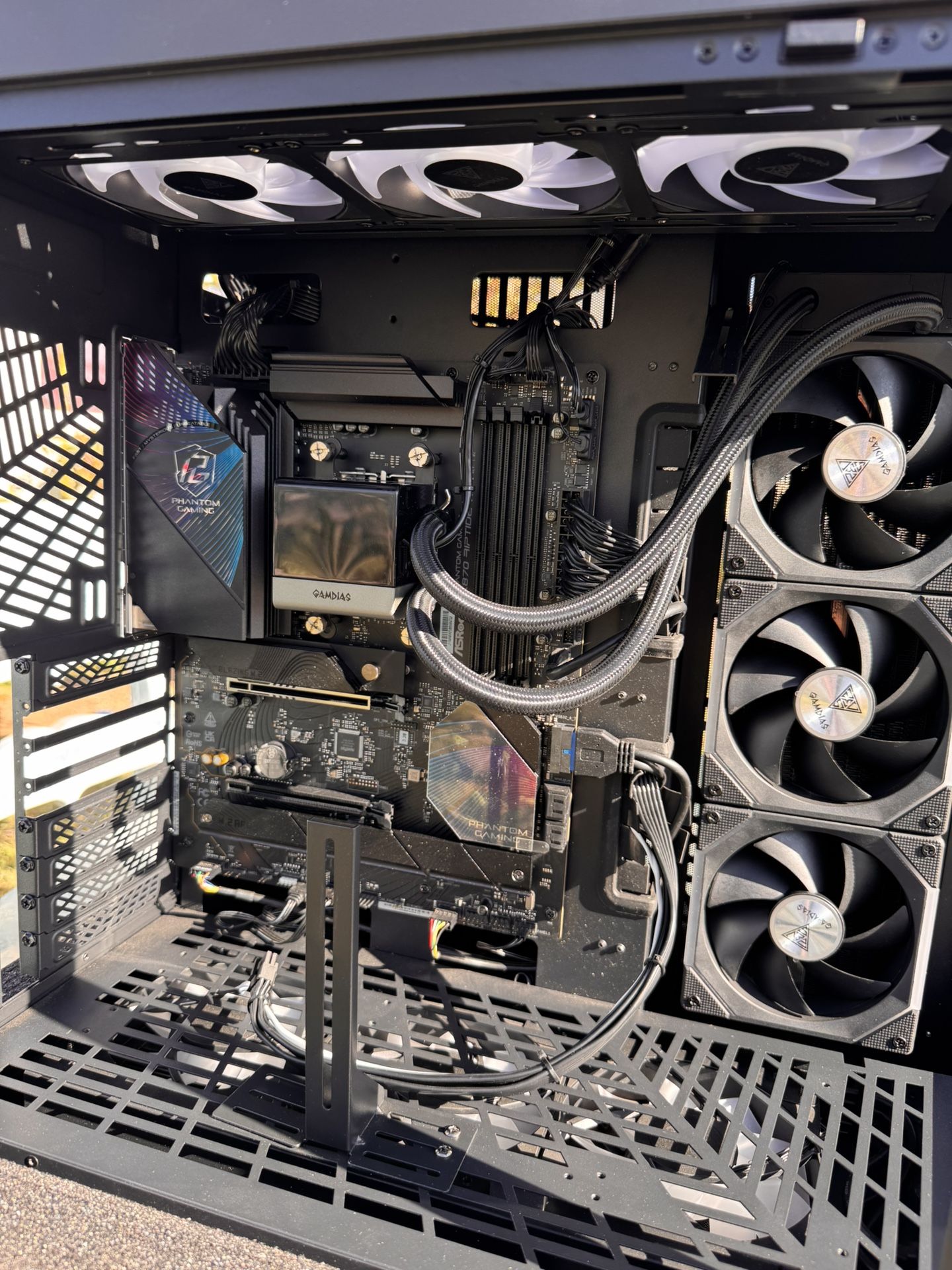 MEK Gaming pc desktop computer