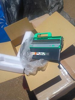 Waste toner box