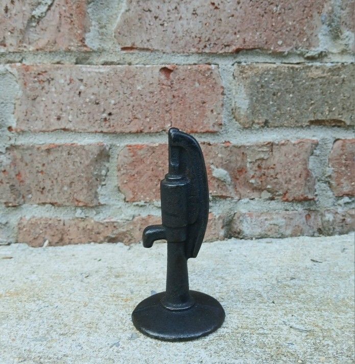Vintage Cast Iron Water Pump Figurine