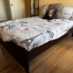 Bed frame Full With Mattress 