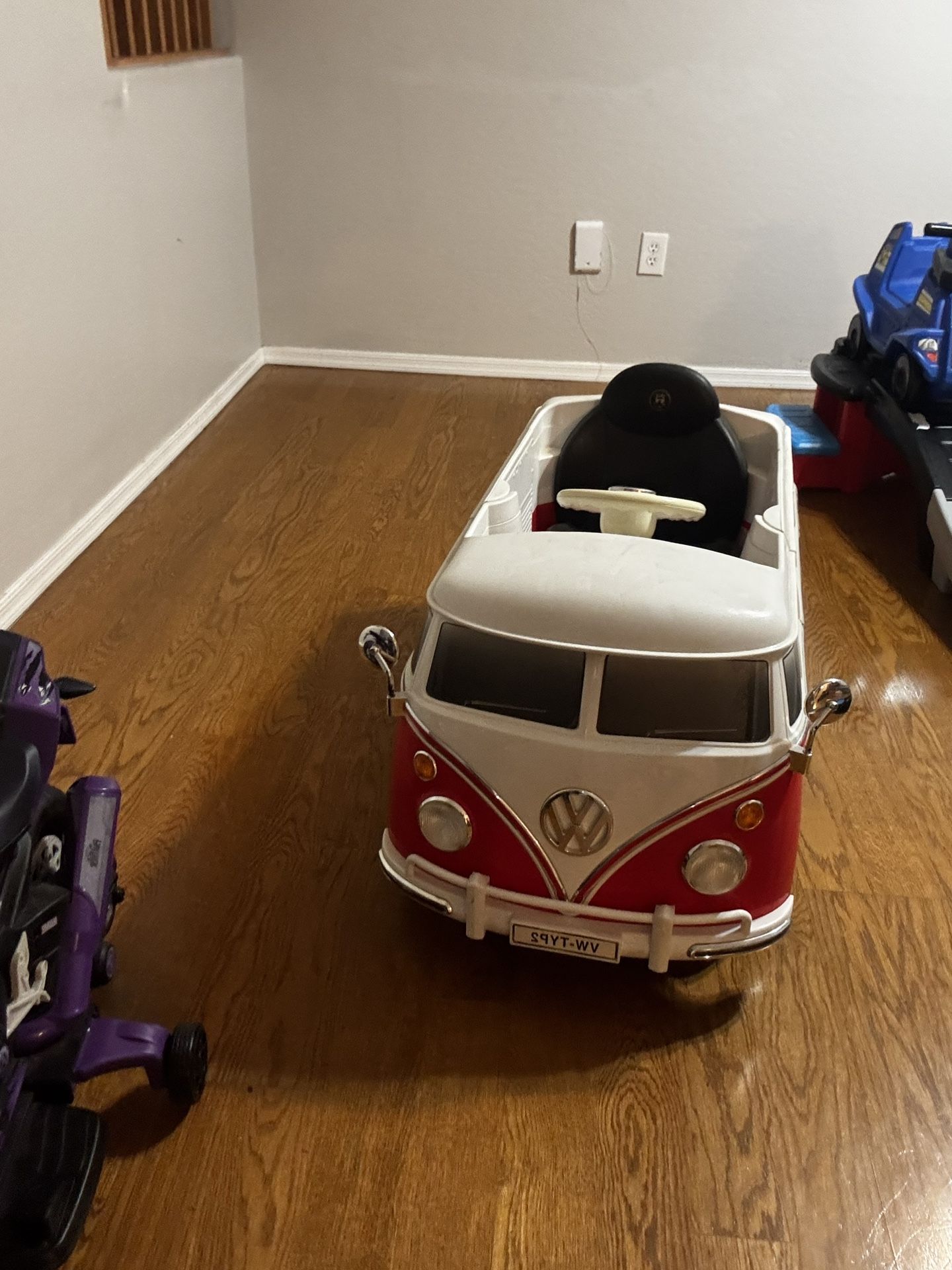 Ride On VW Bus