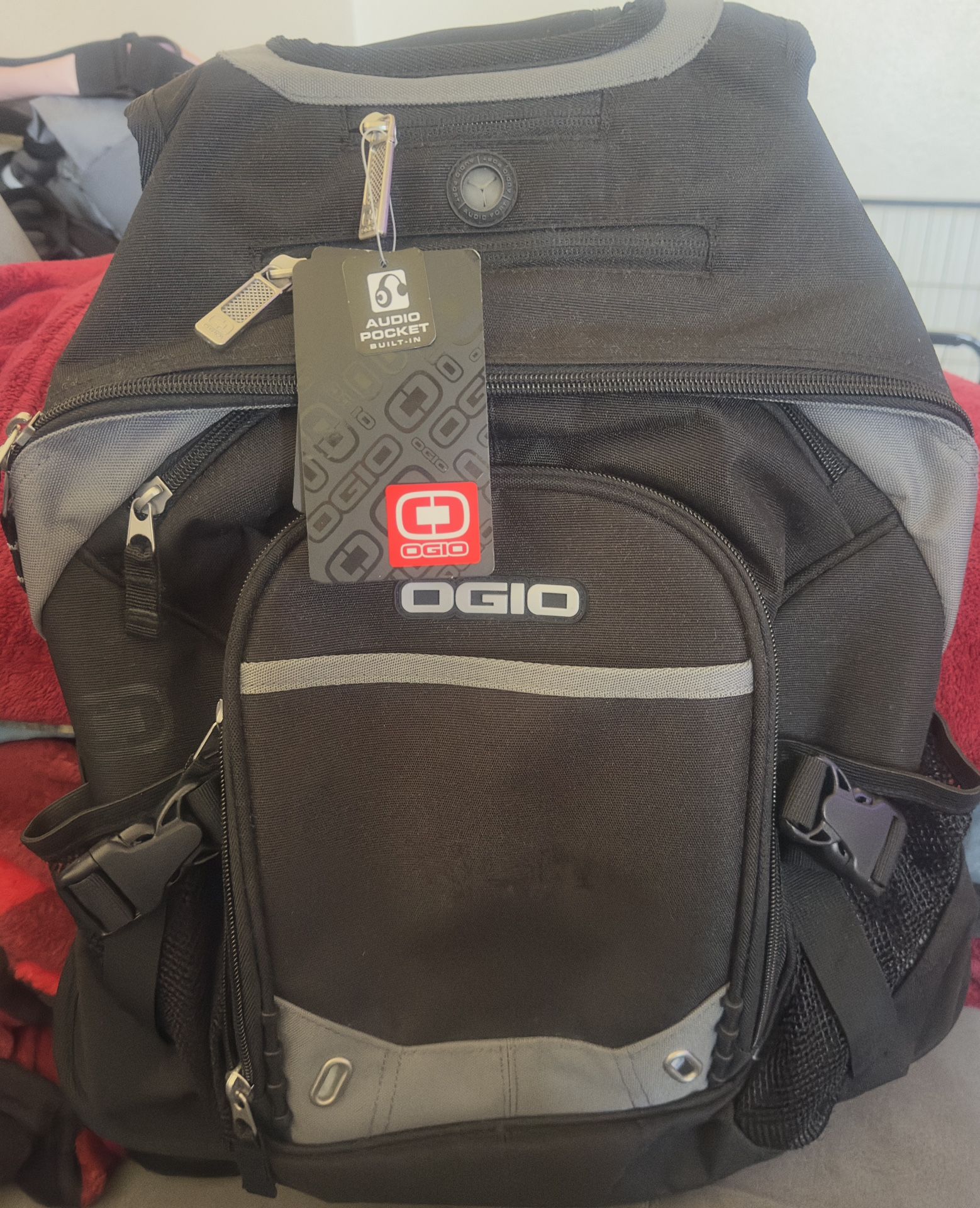 Ogio Fugitive Backpack Brand New With Tags