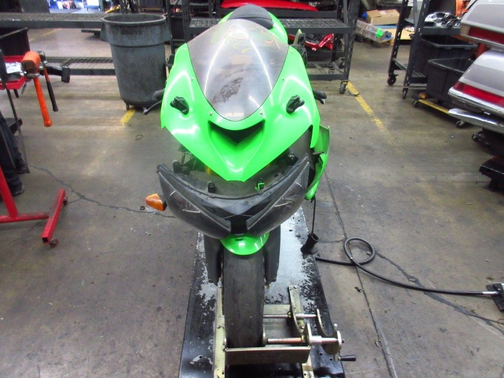 PARTED OUT - 2005 05-06 Kawasaki ZX6R Ninja 636 ZX636 - Motorcycle
