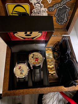 Vintage watches & glasses
