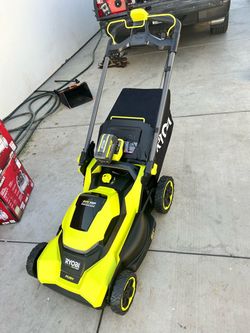 Shop RYOBI 40V HP Brushless 20 in. Cordless Battery Walk Behind Push Lawn Mower with 6.0 Ah Battery and Charger