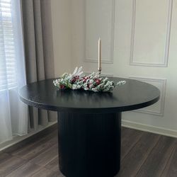 Dining Table Black Round