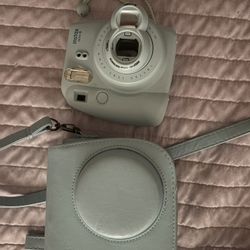 Fujifilm Instax Mini 8 instant camera