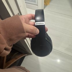 Bluetooth headphones