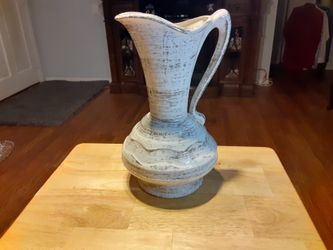 REALLY nice OLD Looking Vase/ Pitcher Has a Country Look To it