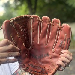 Vintage Rawlings Outfielder Glove