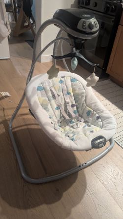 Graco Simple Sway swing