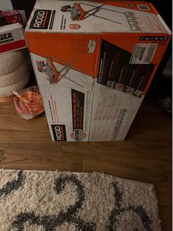 Brand new tile cutter