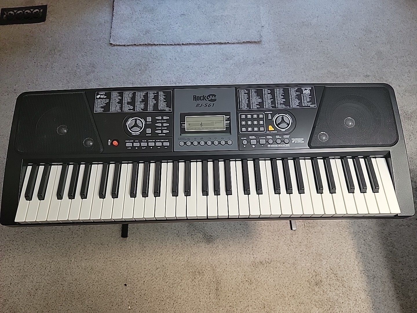 Rock Jam 561 Perfect Sound Keyboard And Seat