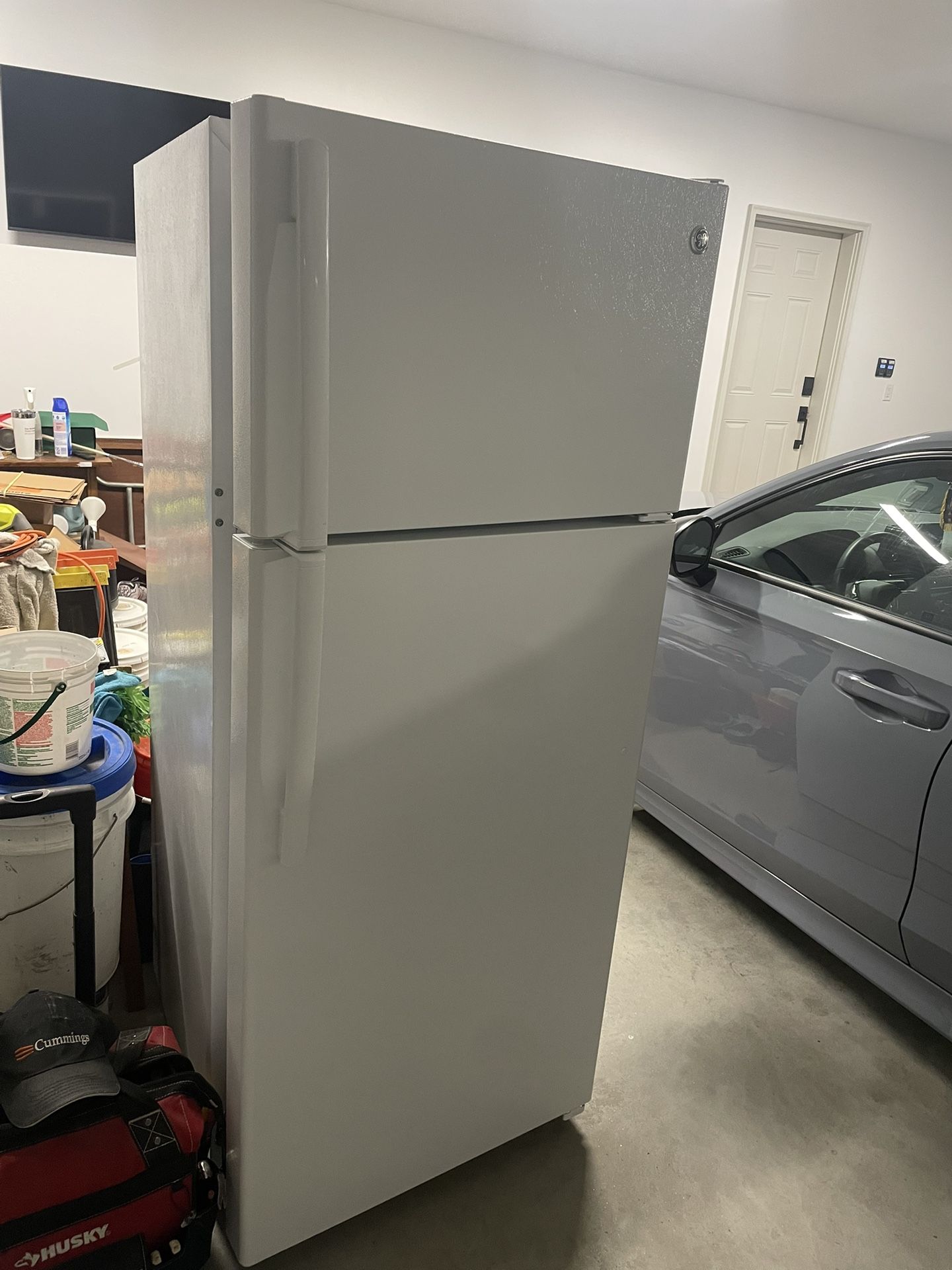 GE Refrigerator