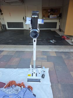Pinecone Pure one series Vacuum Brand New