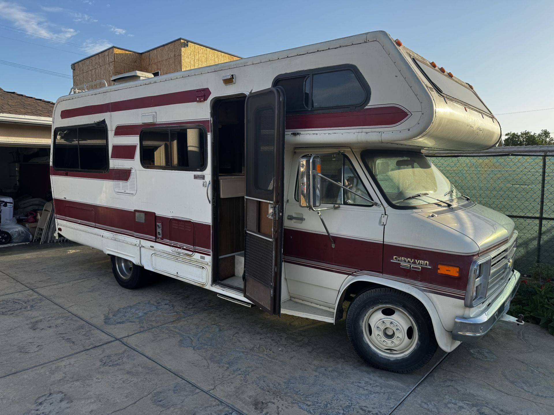 1987 Chevy Lazy daze RV Camper