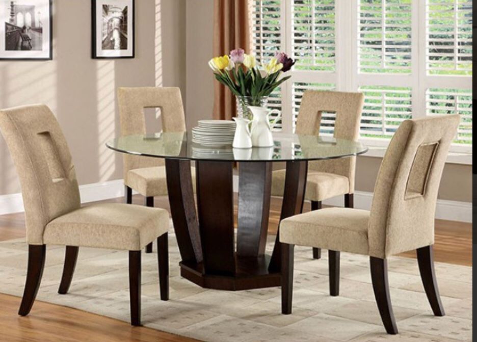 Round Table Dining Cm3625 Side Chair Cm 3625 1875w Commonwealth Unit A Fullerton Cal 92833 For In Ca Offerup Round Table Dining Cm3625 Side, Round Table Fullerton