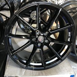 20 INCH WHEELS AND TIRES.    5x114.3