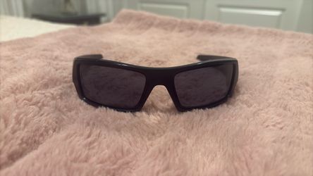 Men’s Oakley Sunglasses