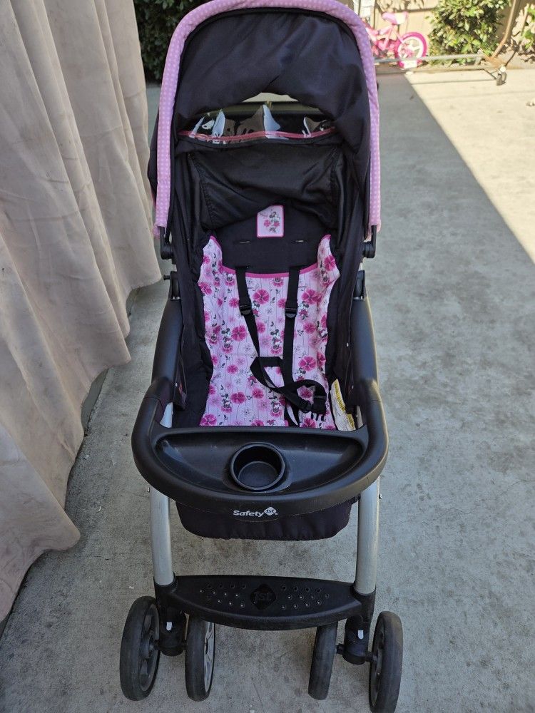 Minnie Mouse Stroller