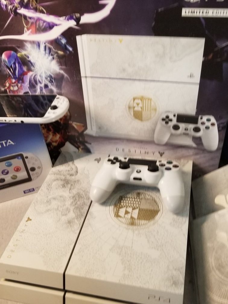 Limited Edition Ps4 Destiny CIB/ Ps Vita 