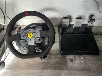 Thrustmaster t300 Ferrari alcantara wheel and pedals