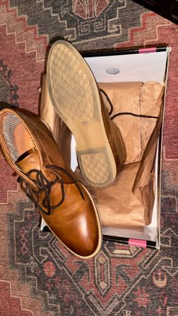 Men’s dress shoes
