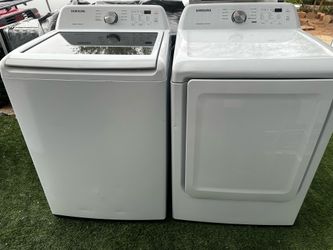 Samsung self clean•smart care• Top Load Washer and Electric Dryer !