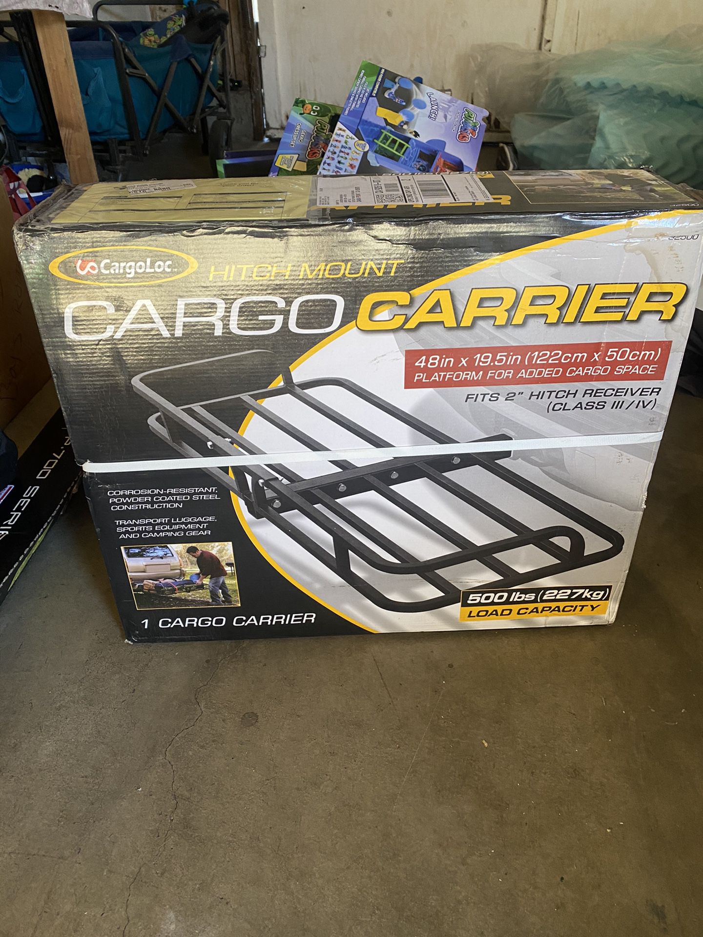 Cargo carrier