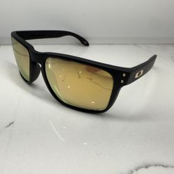 Oakley Holbrook XL Sunglasses - NEW