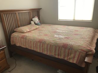 Queen size wood frame