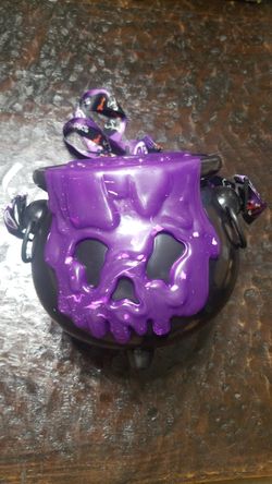 CAULDRON POPCORN Bucket