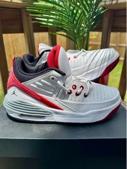Men’s Jordan Max Aura