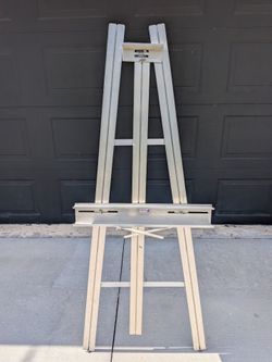 Aluminum Easel