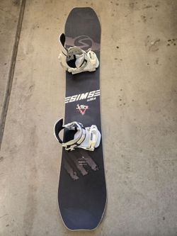 Never Summer Tom Sims 156cm snowboard w Drake bindings