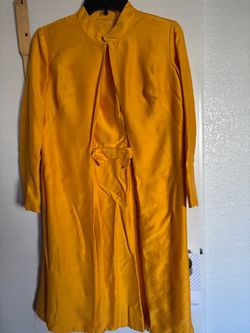 Girl’s 2 Pc. Dress With Satin Lining ;Size Large , Color Yellow Gold