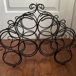 Wine Rack - Holds 8 Bottles