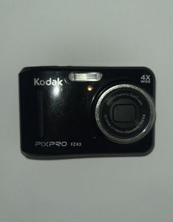 Kodak Pixpro Fz43 Digital Camera (Screen damaged)