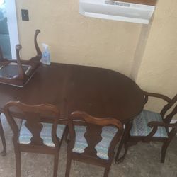 Kitchen Table With Chairs 