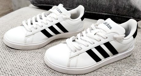 Pre Own White Adidas