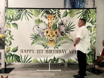 Large Happy Birthday Animal Sign -you Can Cover Up Name With Balloons!