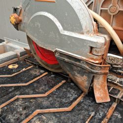 Tile Saw W/ Stand