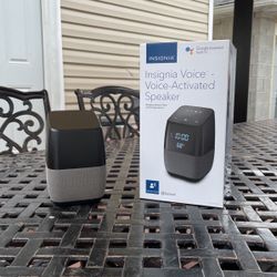 Insignia Voice - Voice-Activated Speaker