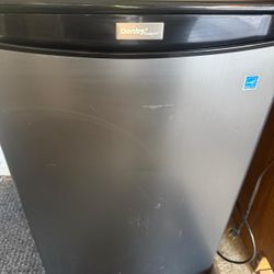 Garage Refrigerator 