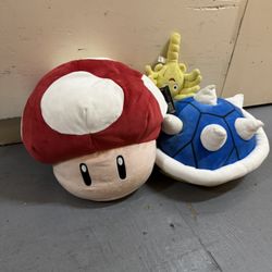 4 Assorted Plushies/pillows